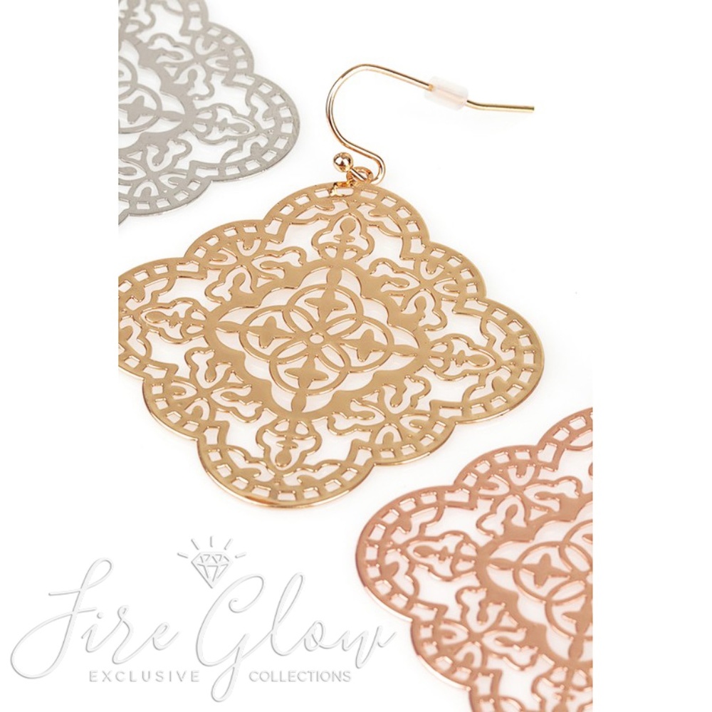 Boho Mandala Laser Cut Filigree Gold Tone Earrings - Picture 5 of 7